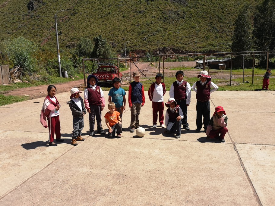 L'école à travers le monde au 4 : Le Pérou par Eliot